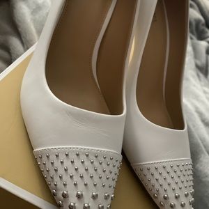 Michael Kors pumps